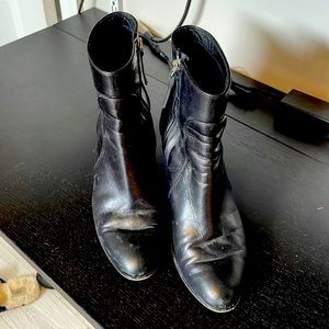 Vintage Italian Black Leather Ankle Boot Size 40/7